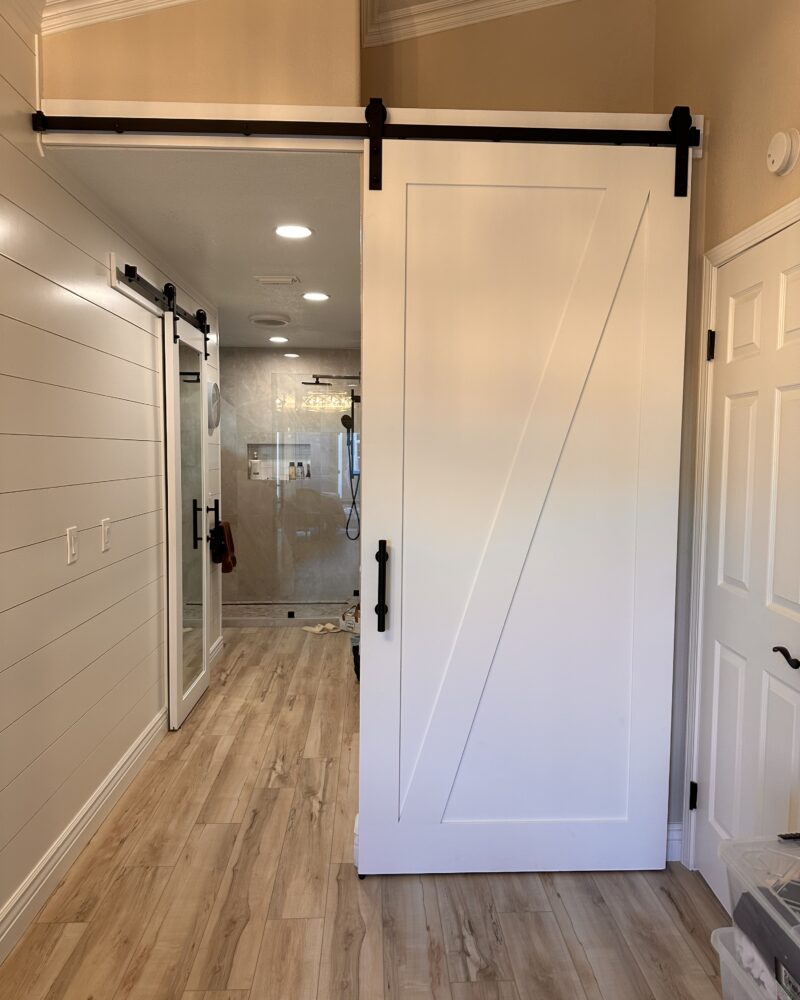 Modern Braces — alternate view